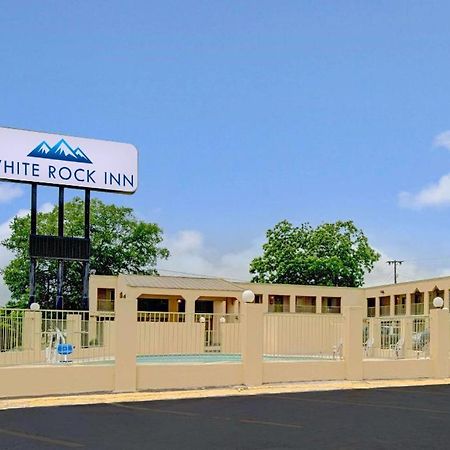White Rock Inn Сан Маркос Экстерьер фото